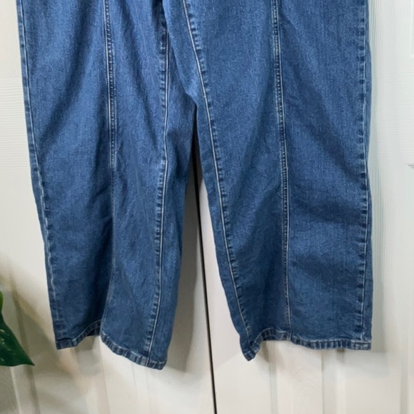 Universal Thread - Women's High-Rise Tailored Wide Leg Jeans Size 17R - Picture 5 of 12